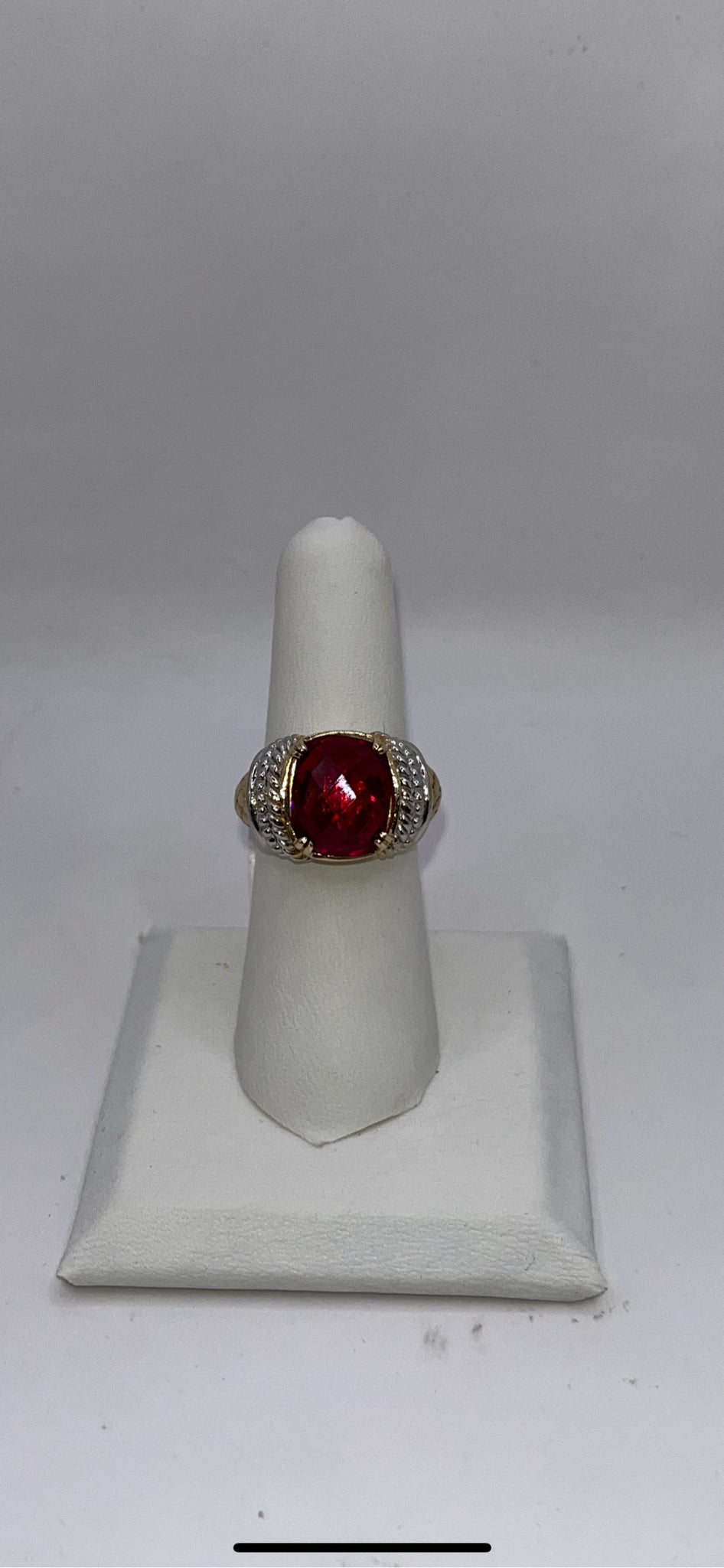 14K Yellow Gold Ruby Ring