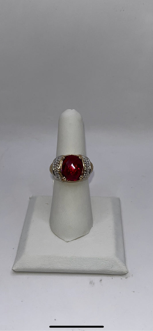 14K Yellow Gold Ruby Ring