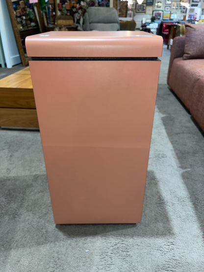 Mauve Veneered Wood Pedestal